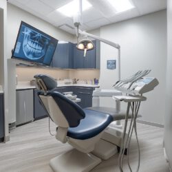 modern-dental-office-stockcake